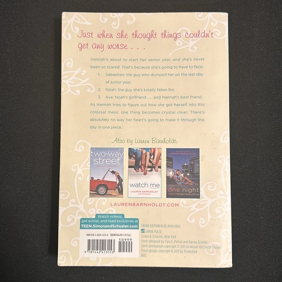 Sometimes it happens - Lauren Barnholdt Book - Picture 2 of 2